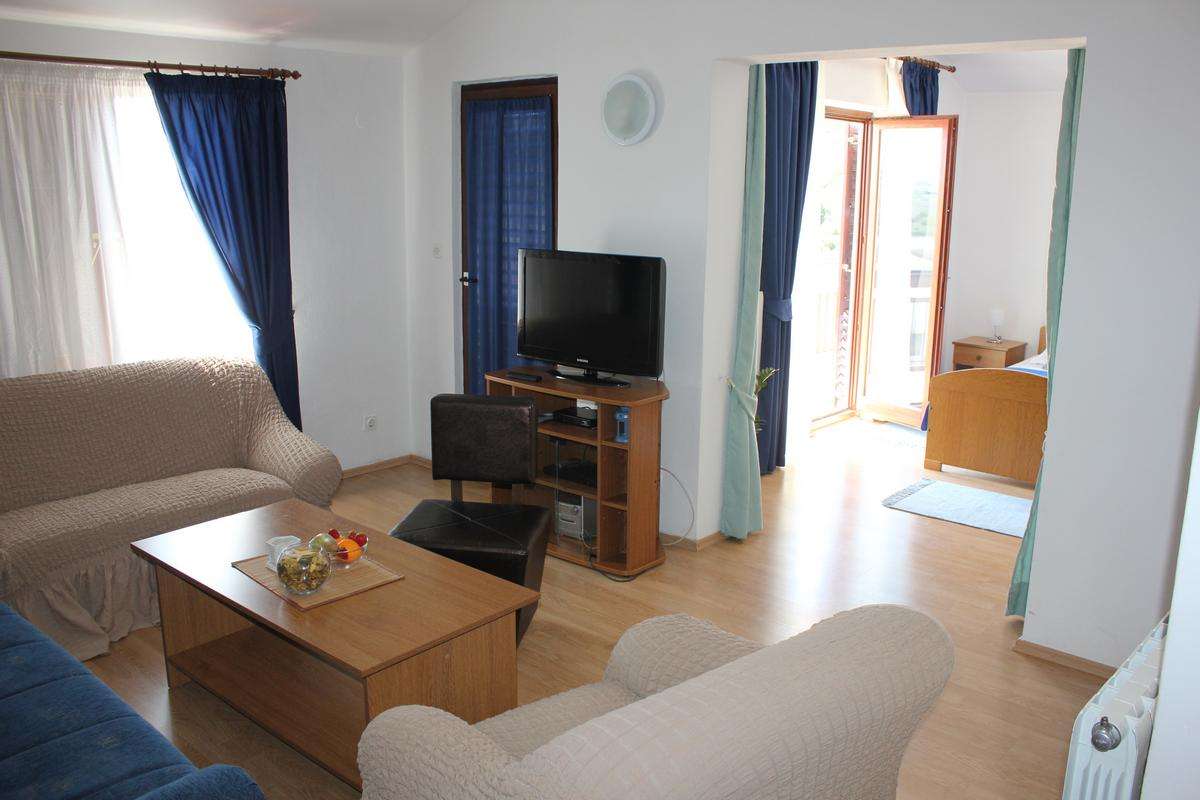 Apartment 1 - 