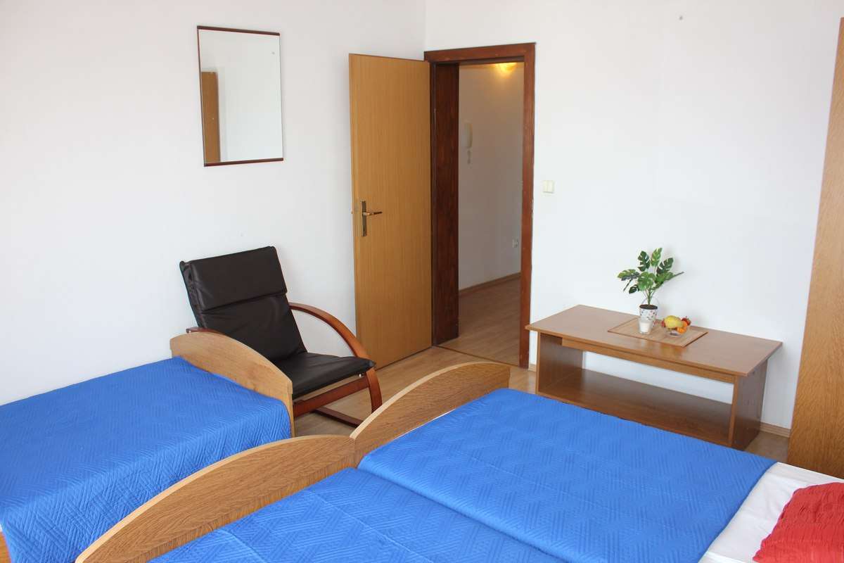 Apartment 2 - 