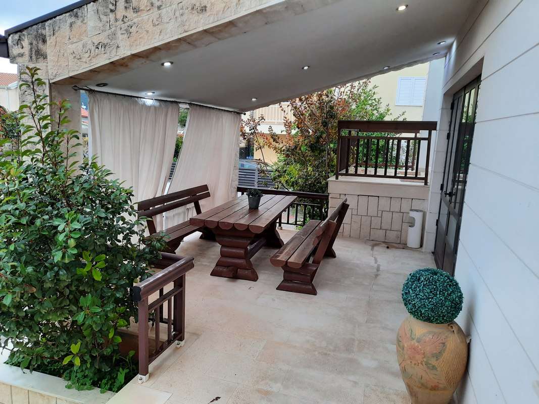 Apartment 3 - 