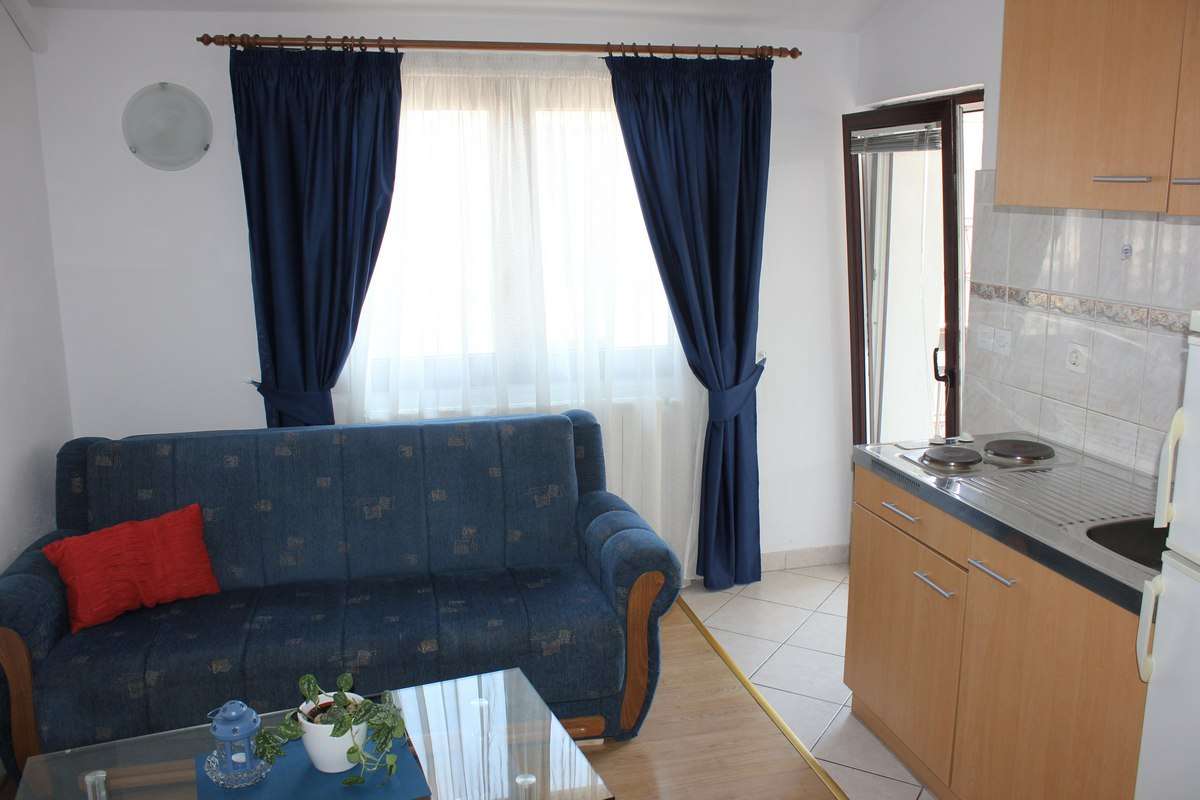 Apartment 2 - 